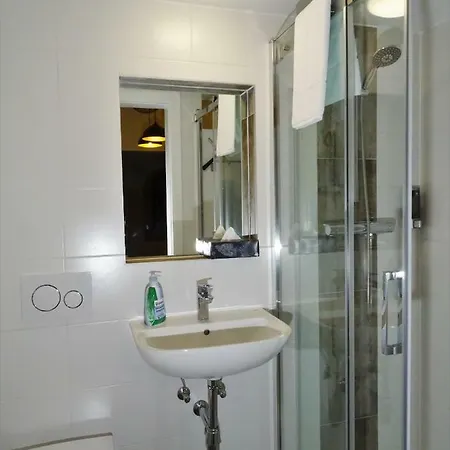 Urban By Bestchoice - Free Parking - Self Check-in Apartamento Graz