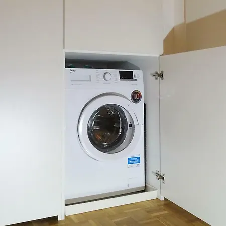 Urban By Bestchoice - Free Parking - Self Check-in アパート グラーツ